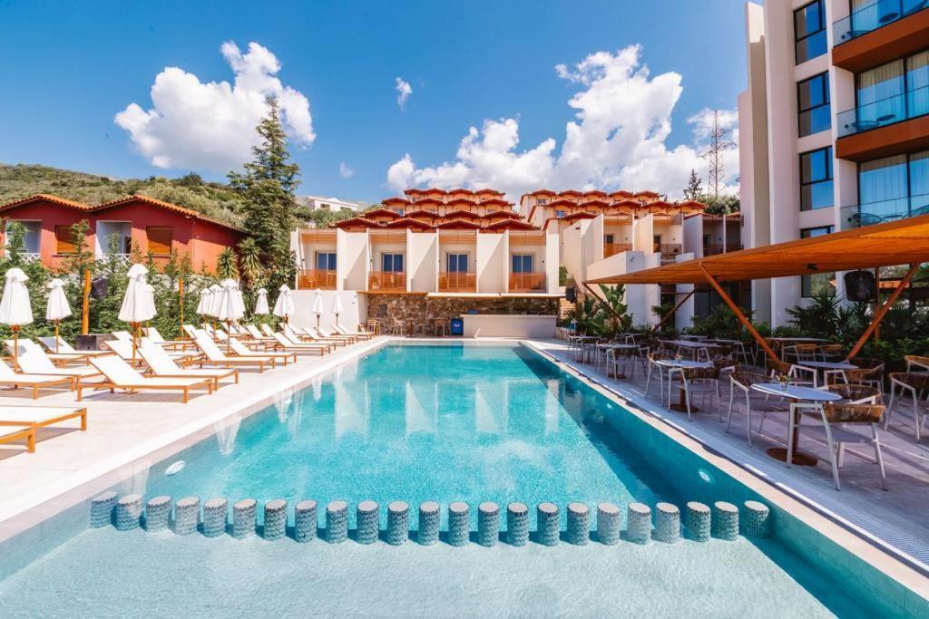 Olympia Touristic Village 4* Radhimë