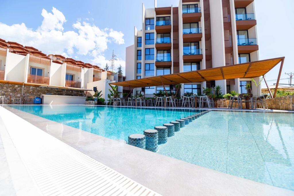 Olympia Touristic Village Hotel Radhimë